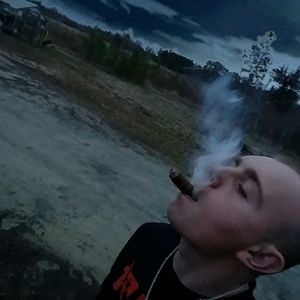 Meet your Posher, Tony